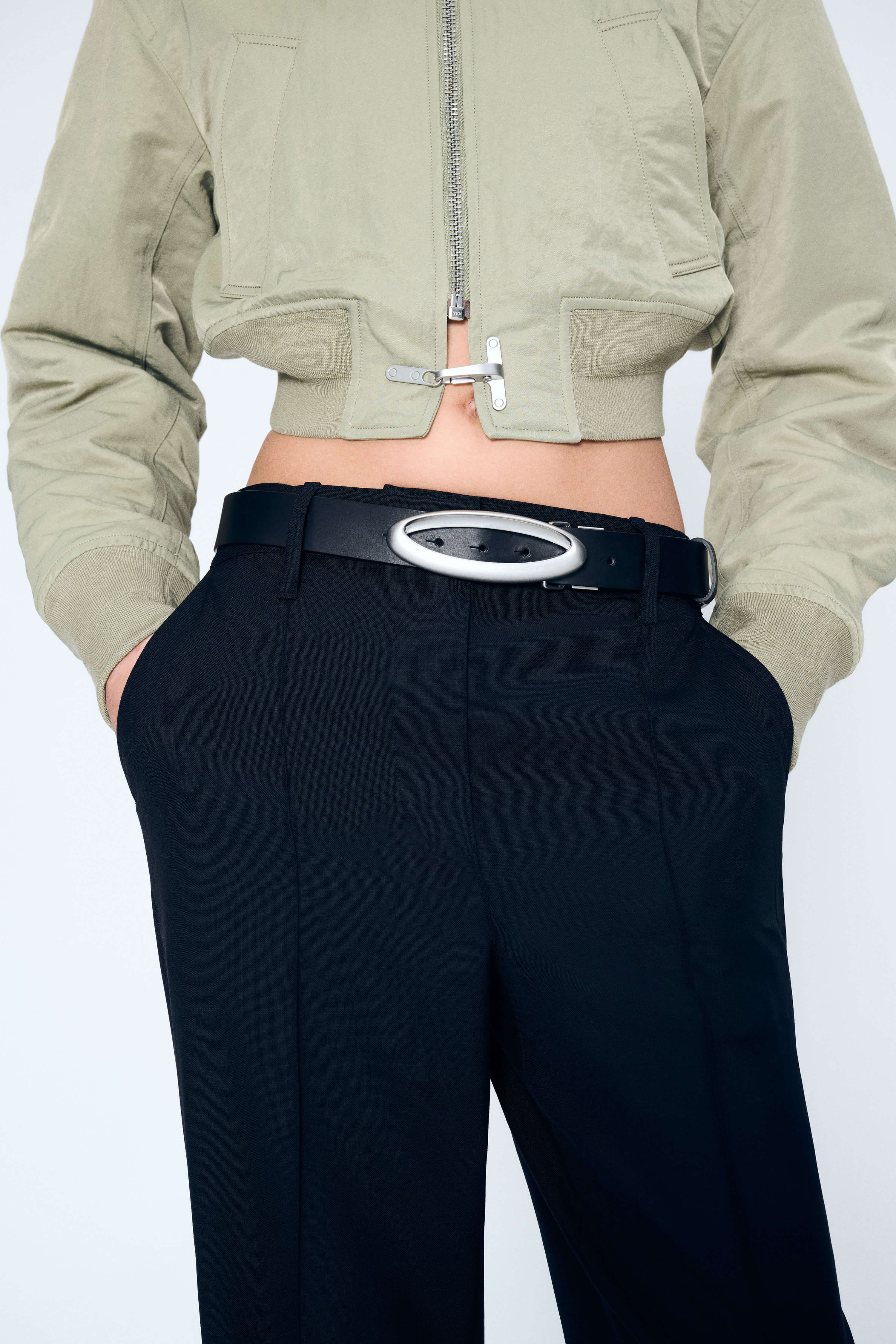 Product Gallery Media 3 HÆLO Belt
