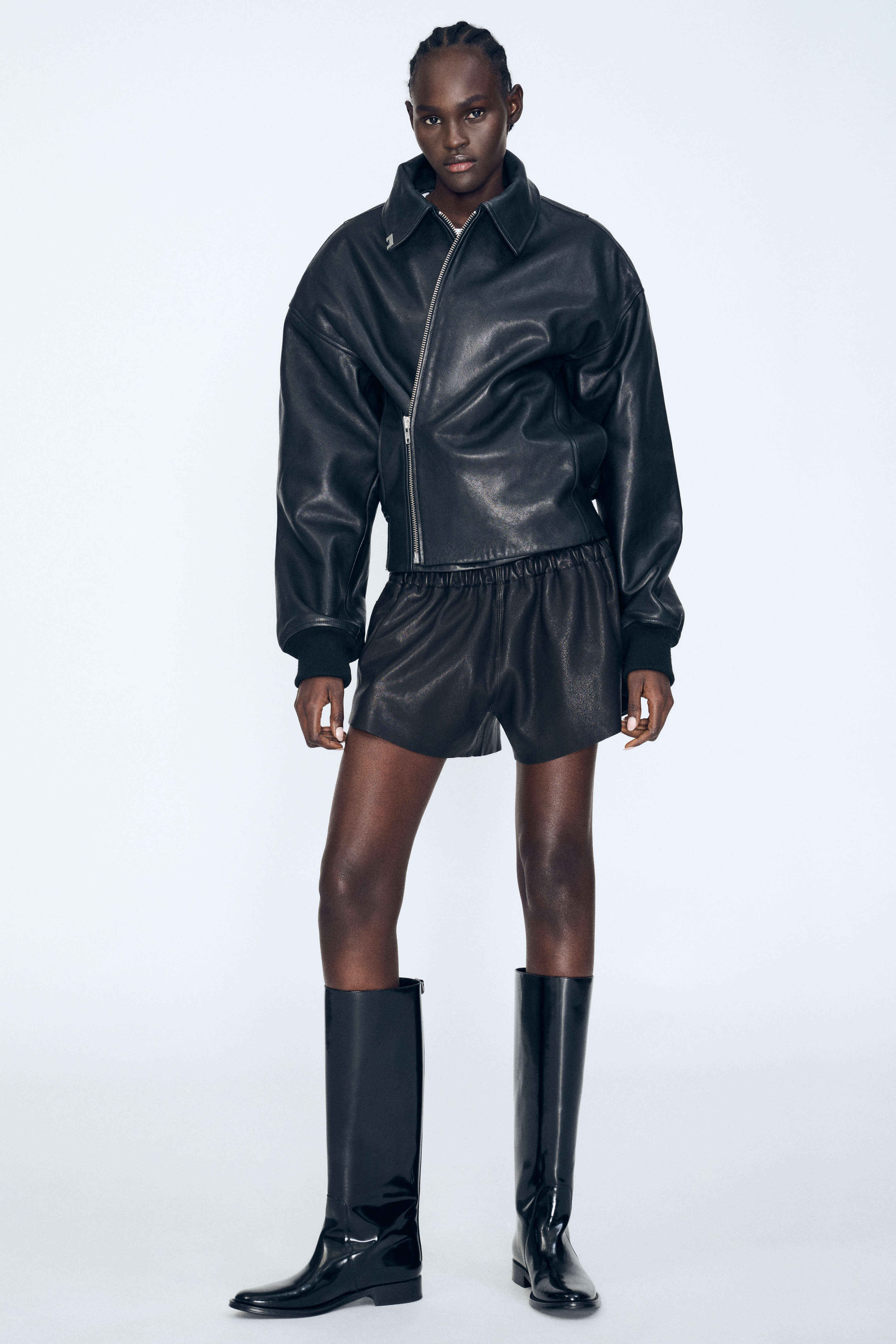 Product Gallery Media 1 Pull On Id Shorts in Black