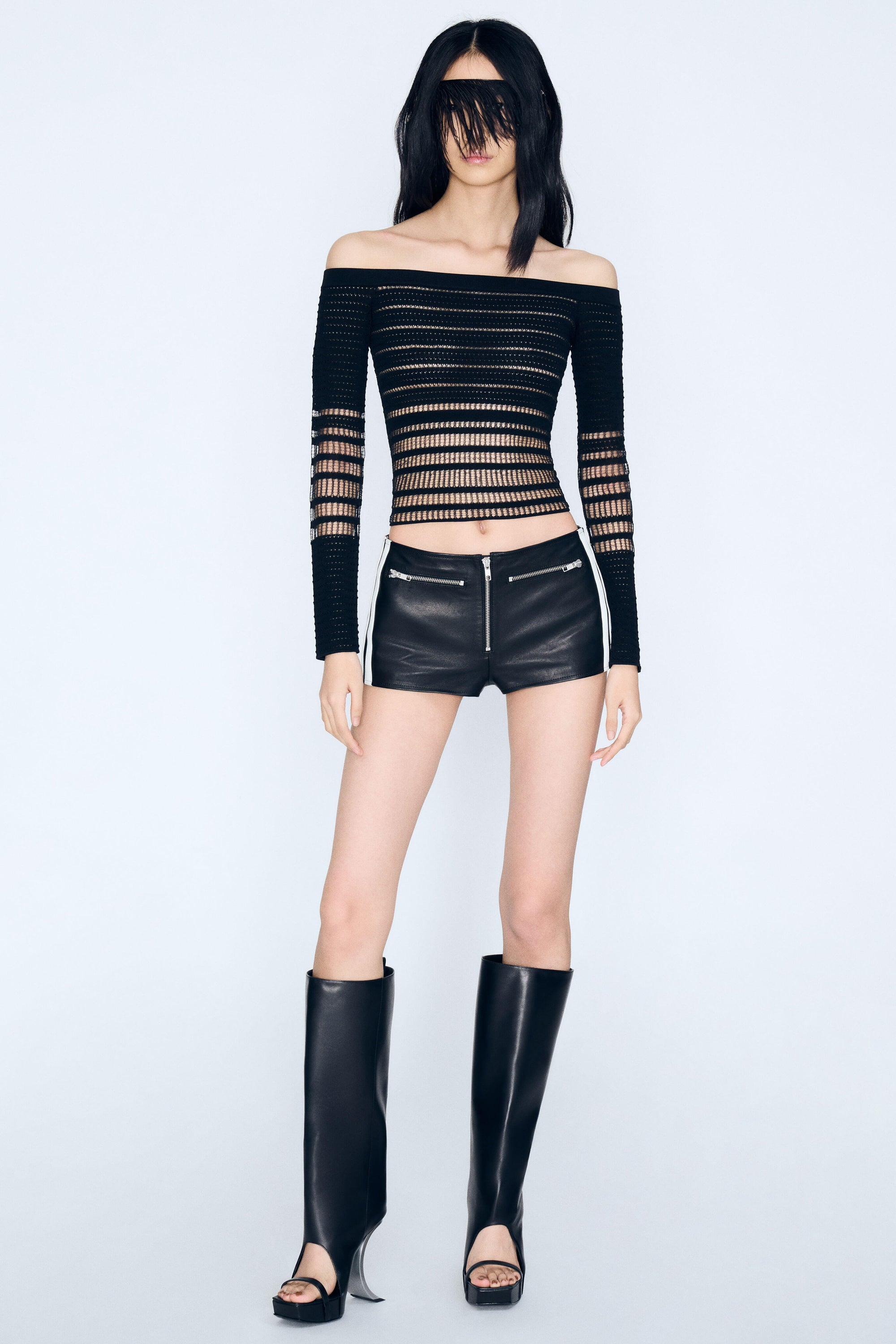 Sport Stripe Short in Black