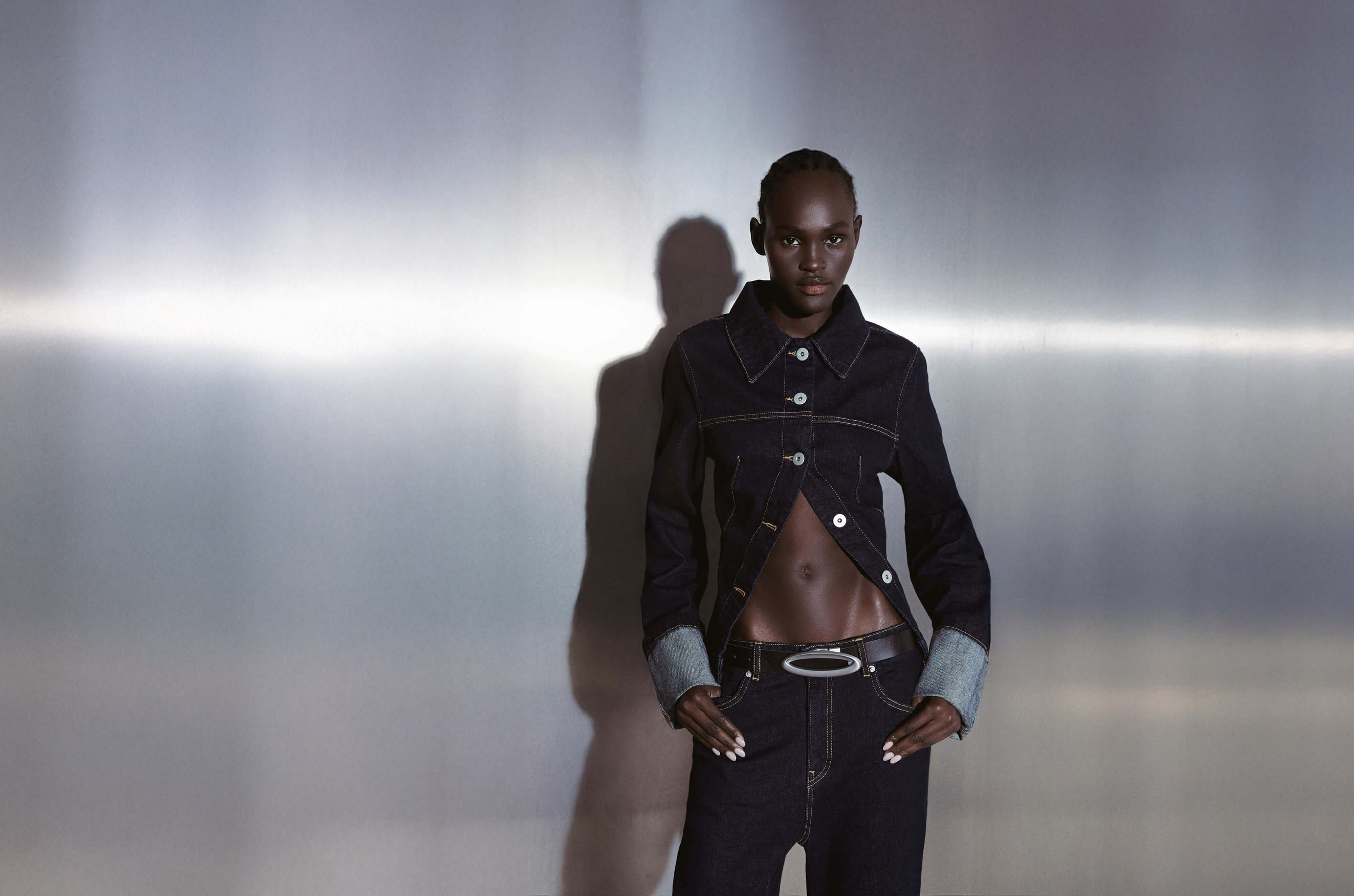 products-cinch-back-trucker-jacket-in-indigo