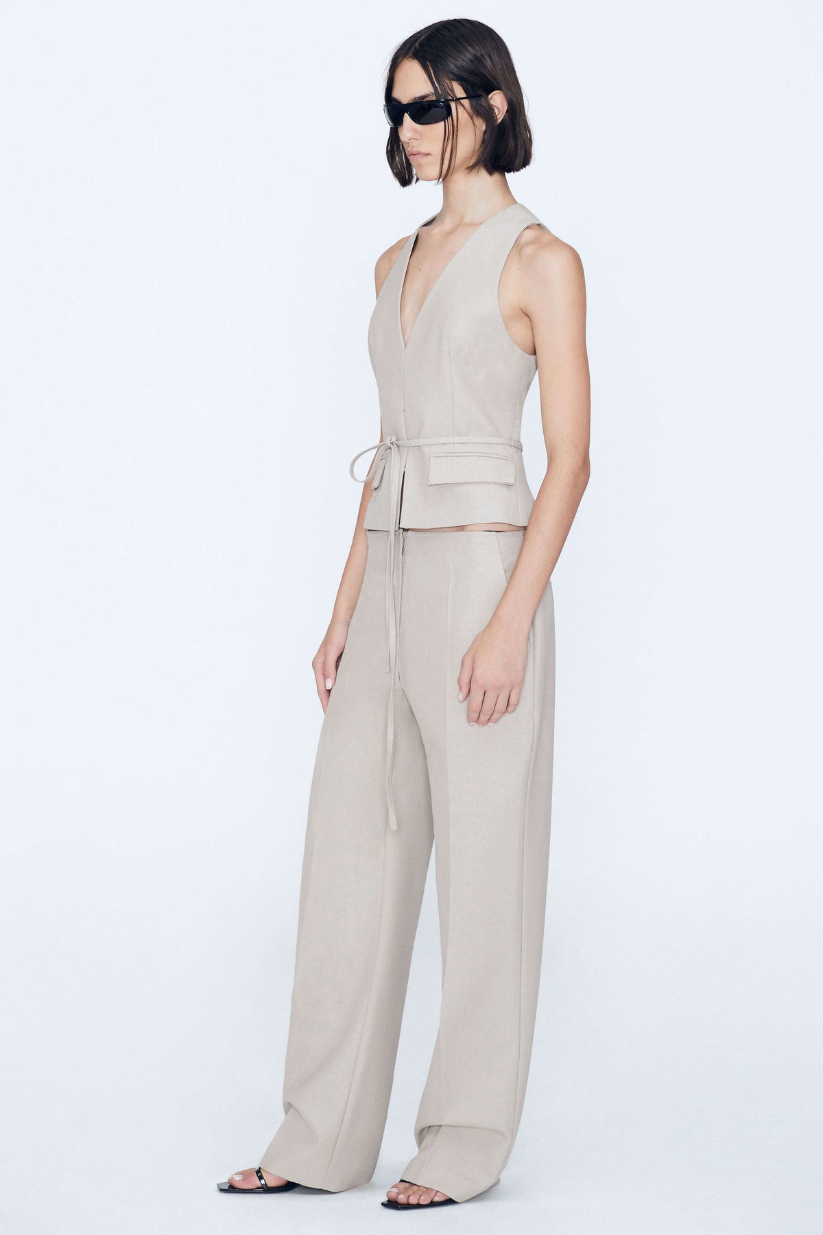 Product Gallery Media 2 Straight Leg Trouser