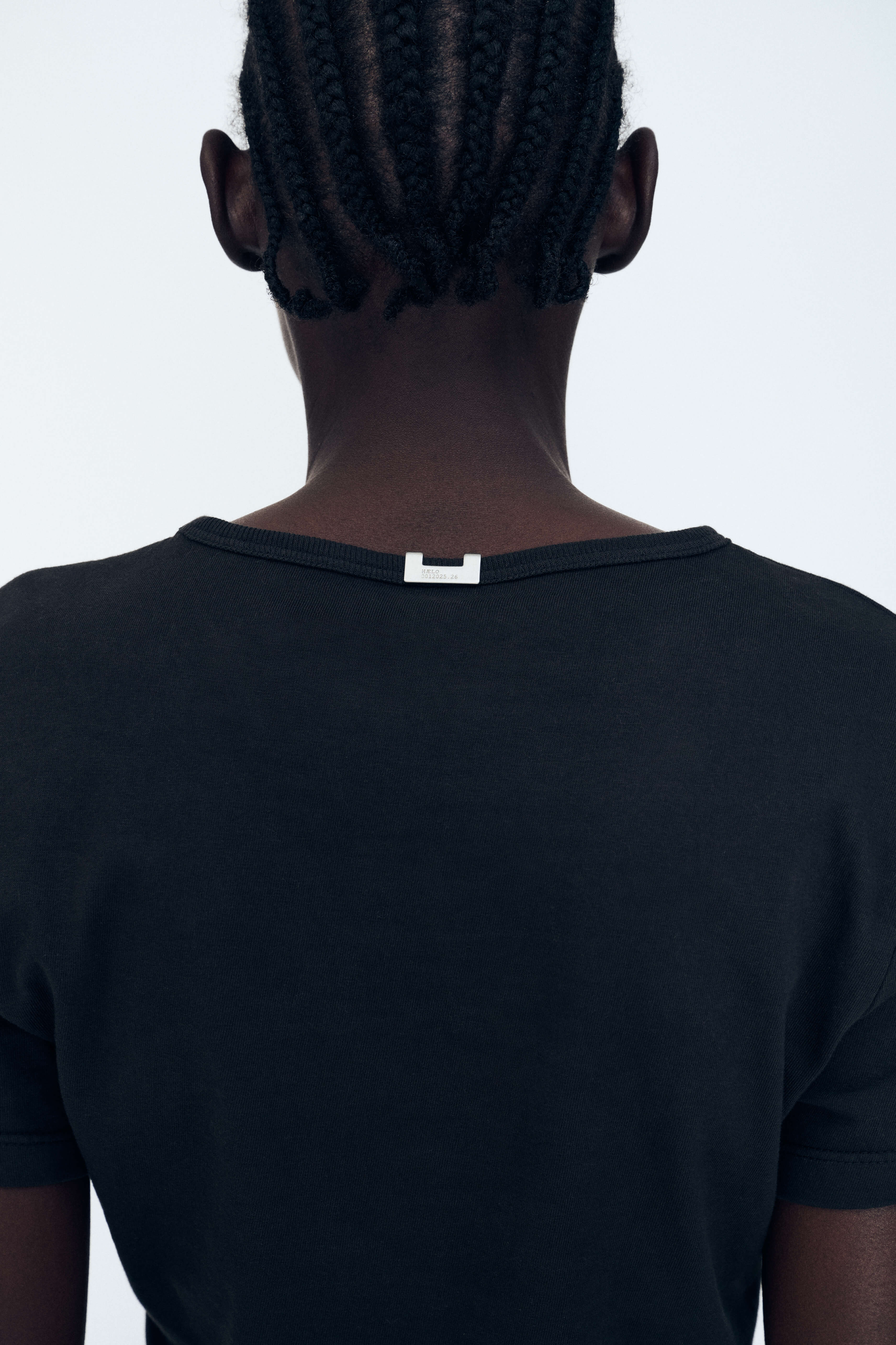 Product Gallery Media 4 Id Tee in Washed Black