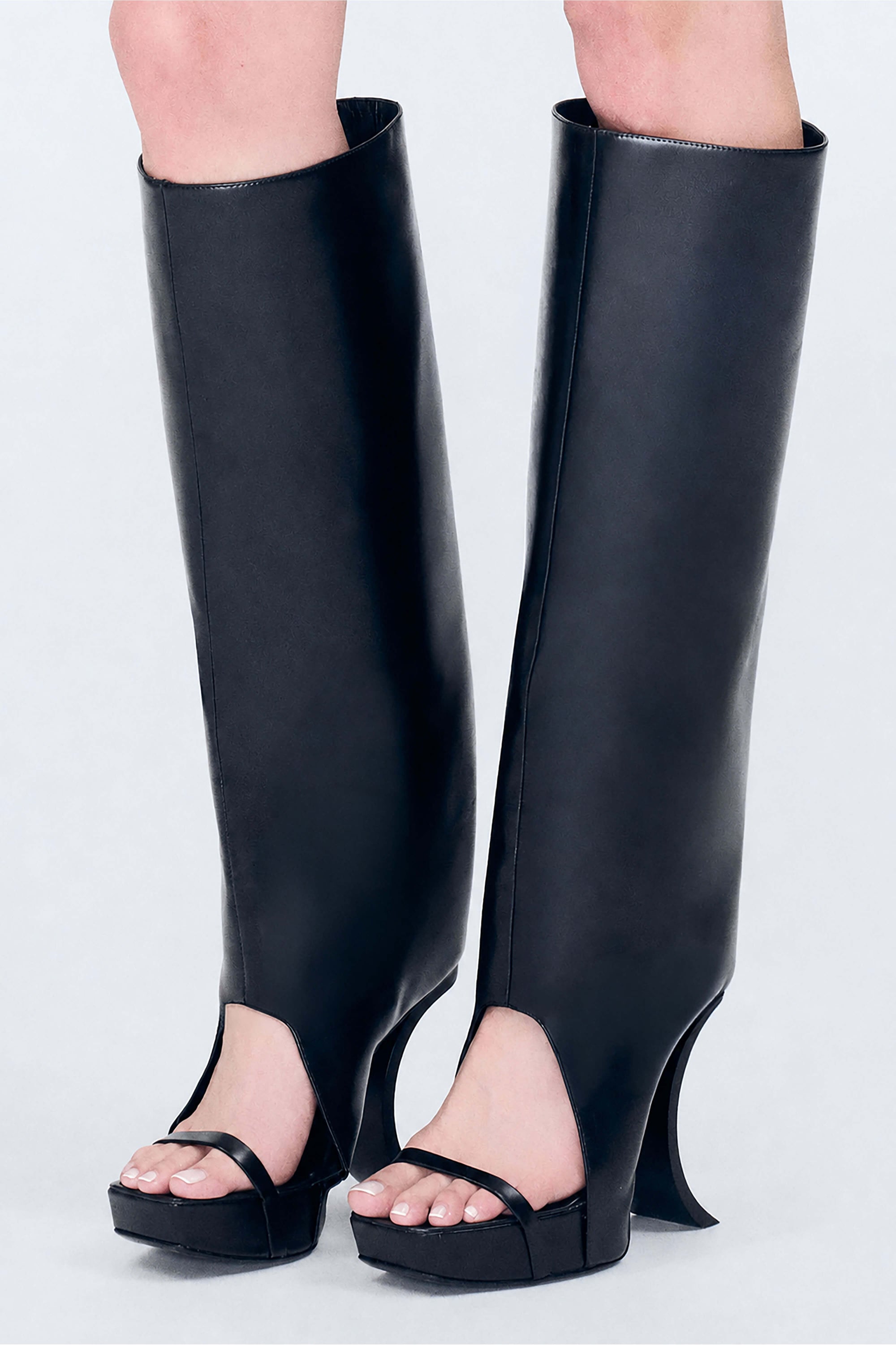 Rever Boot Sandal