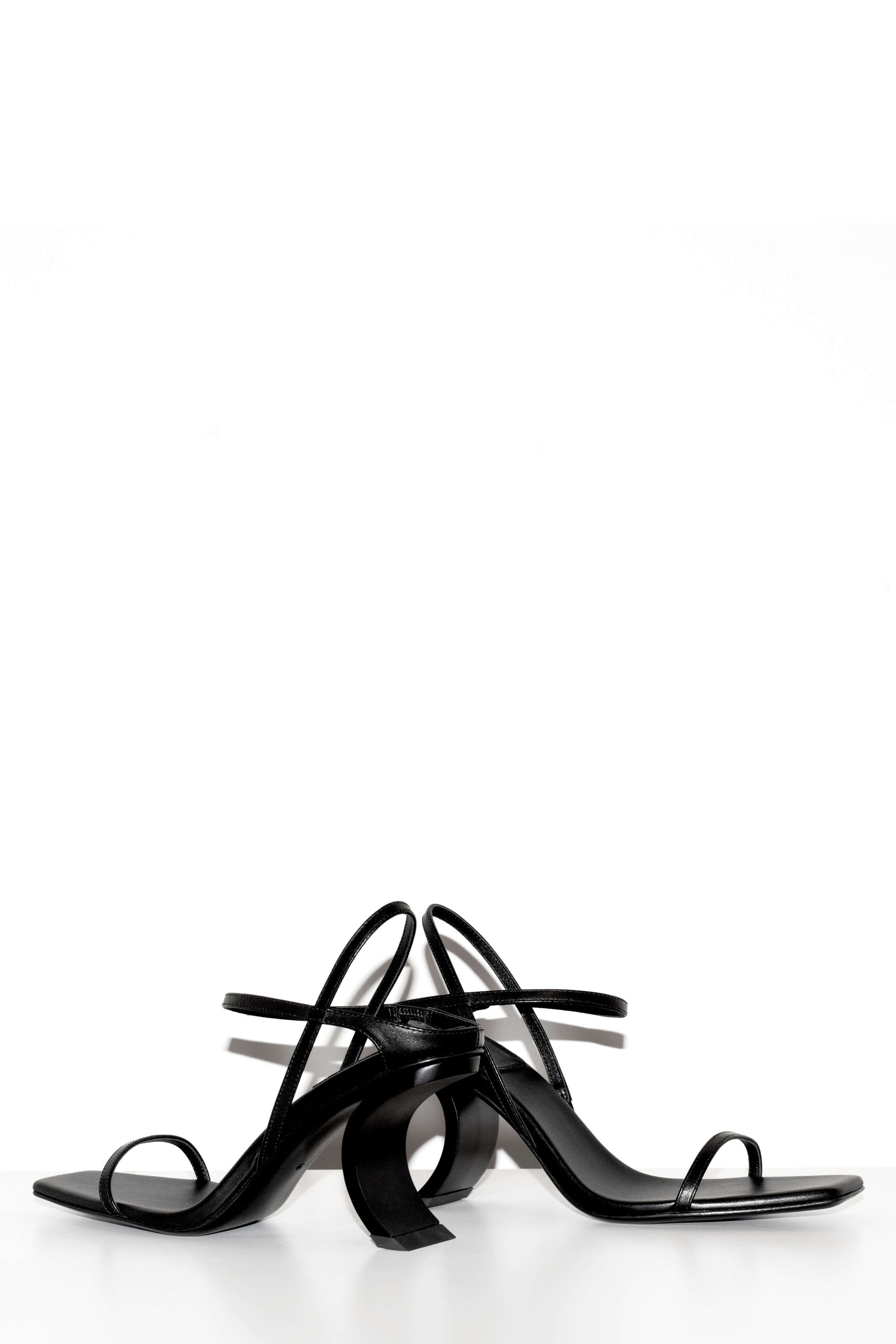 Rever Sandal